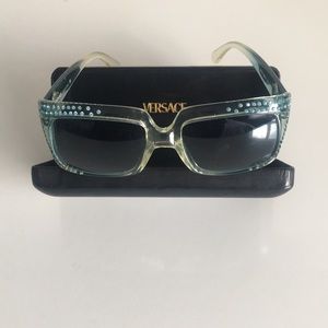 VERSACE SUNGLASSES 😎